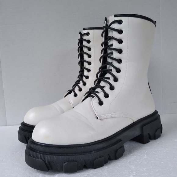 MIA Boots - Picture 2 of 10